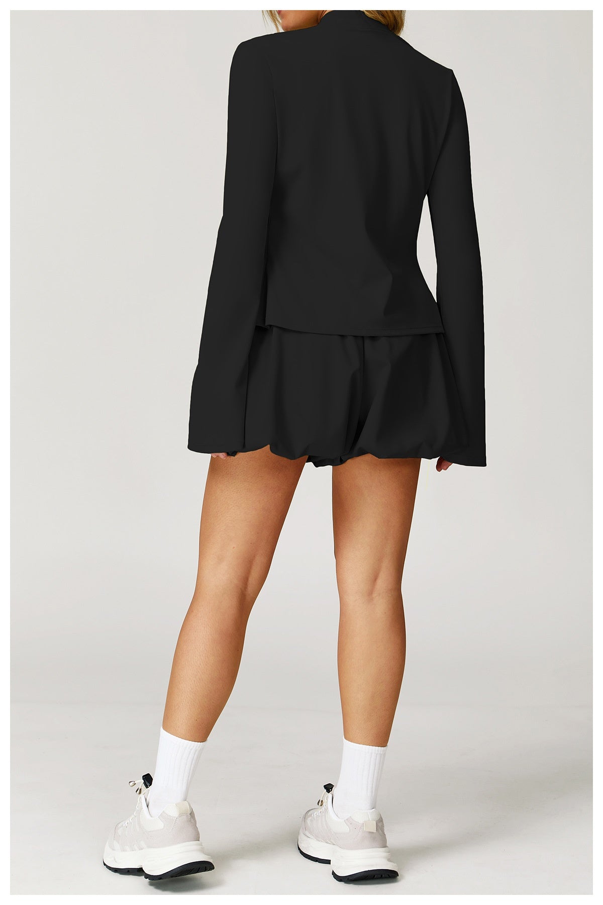 AURA LONGSLEEVE ZIP TOP – Lightweight Performance Shirt