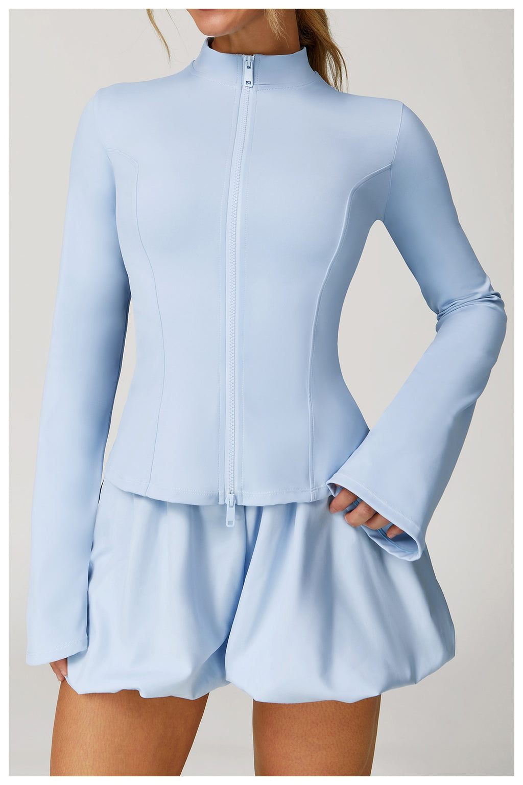 AURA LONGSLEEVE ZIP TOP – Lightweight Performance Shirt