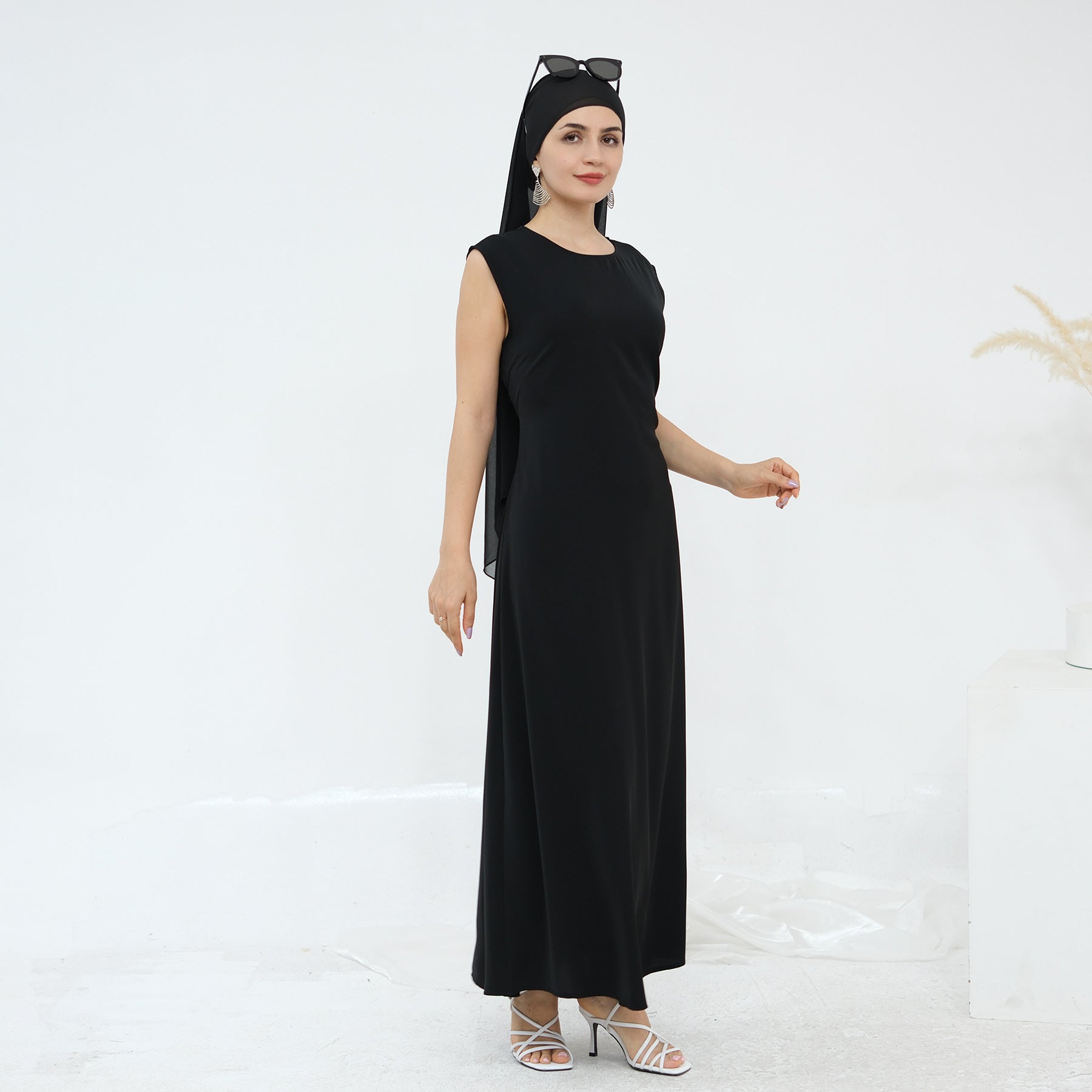 The Malika Bow-Drape Set