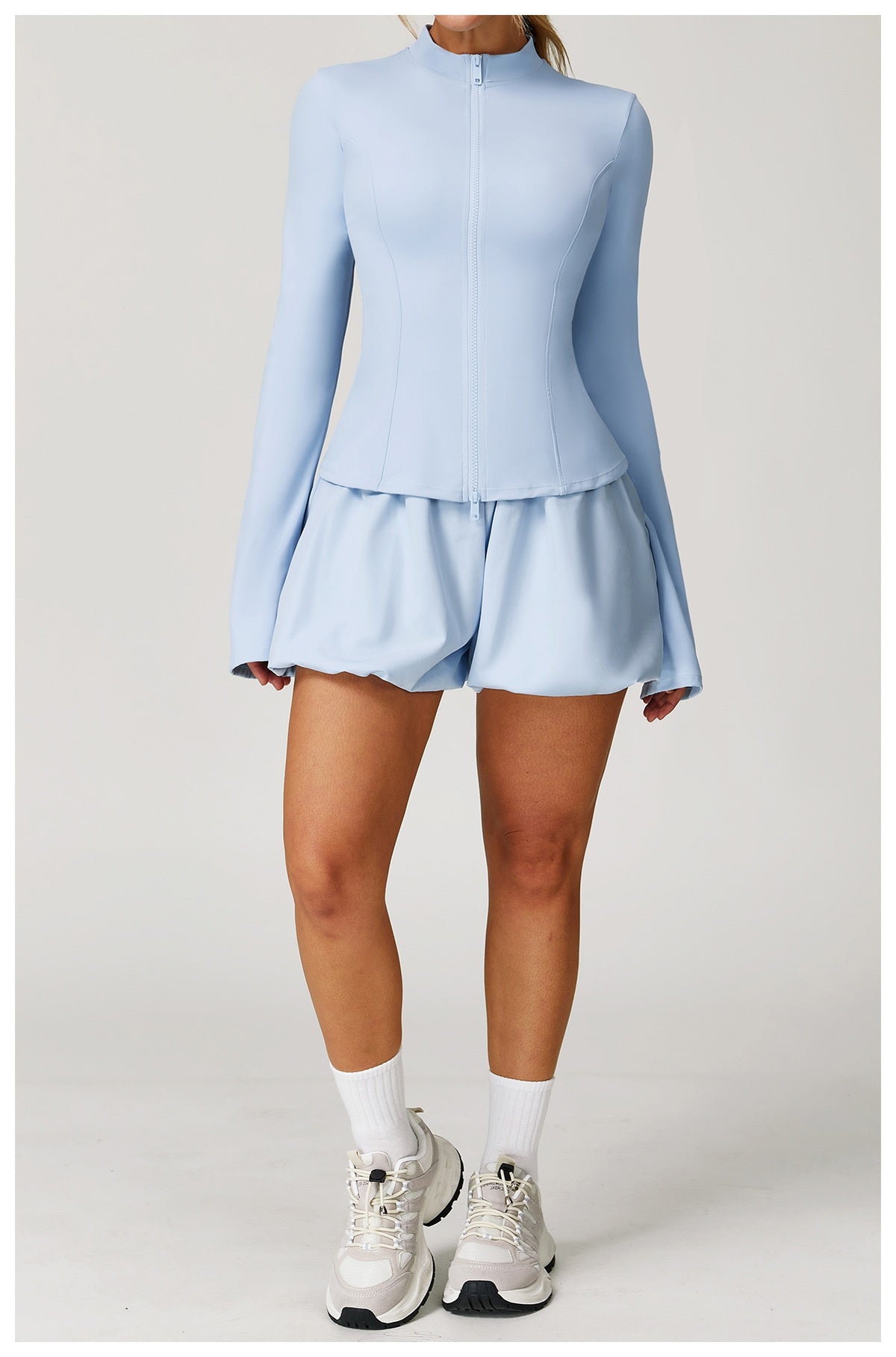 AURA LONGSLEEVE ZIP TOP – Lightweight Performance Shirt