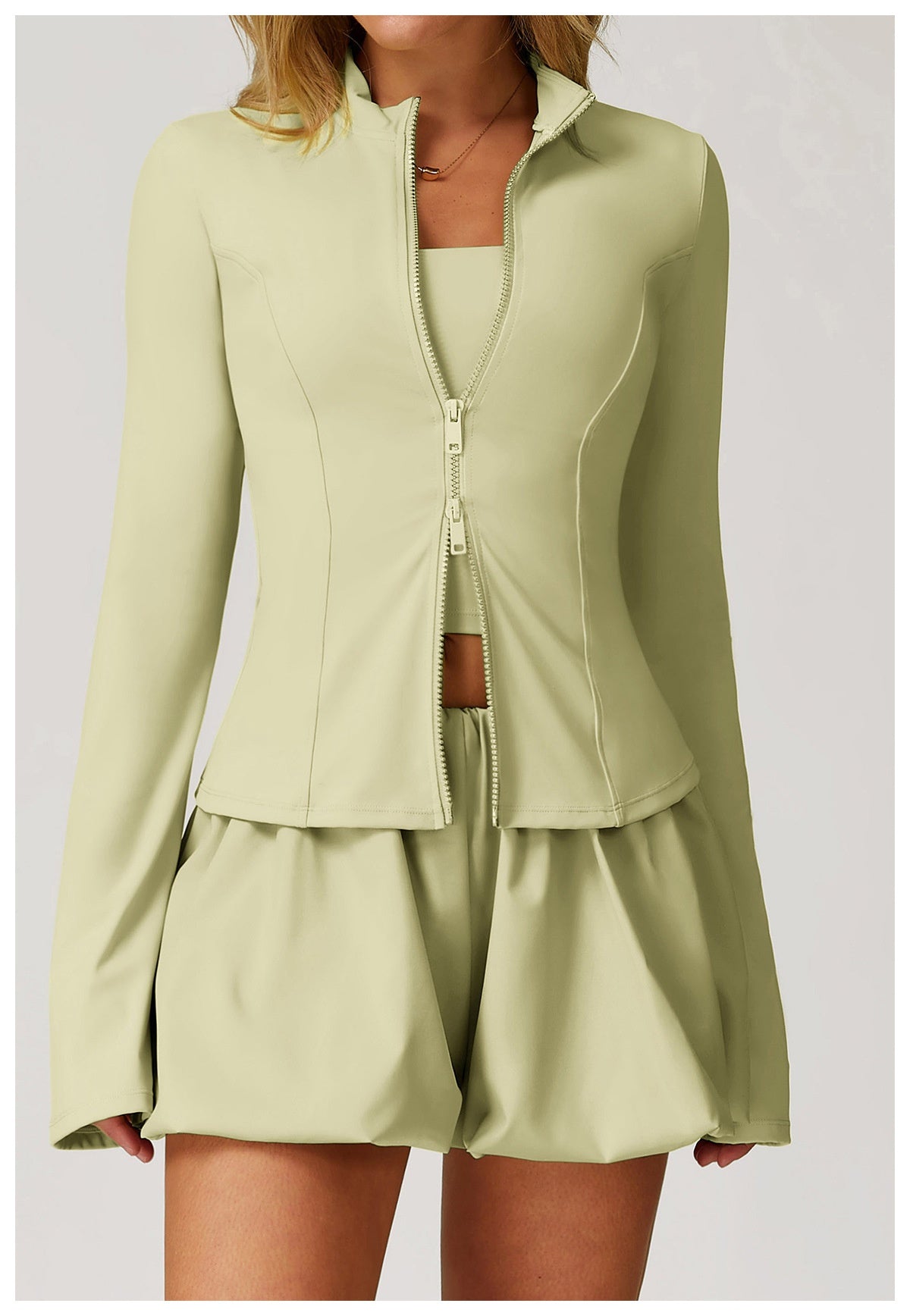 AURA LONGSLEEVE ZIP TOP – Lightweight Performance Shirt