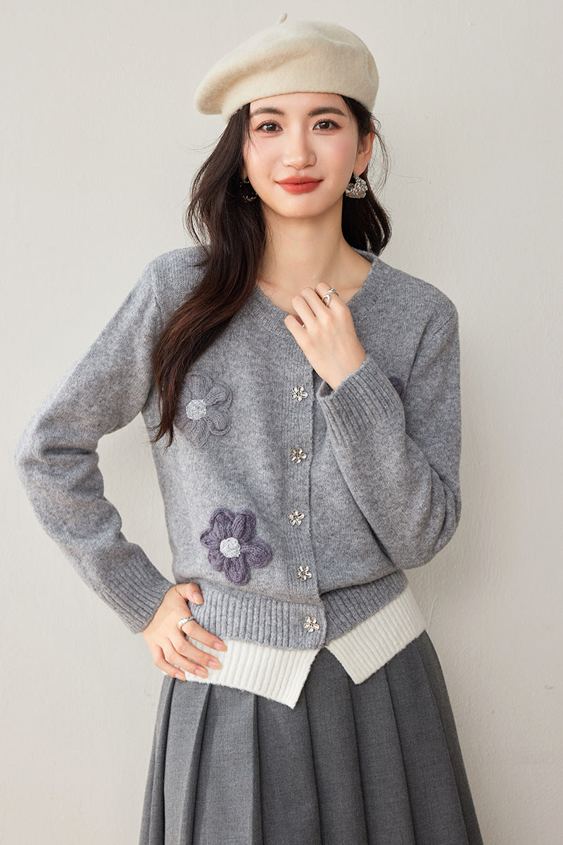 VIOLET CHARM – Gray Floral Knit Cardigan