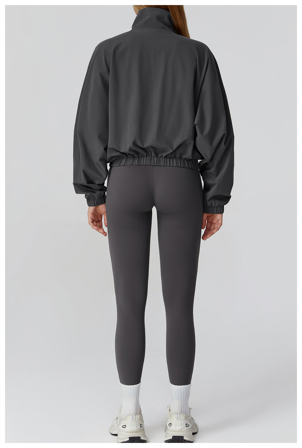 Lightweight Nylon Jacket – Minimal & Sporty Style