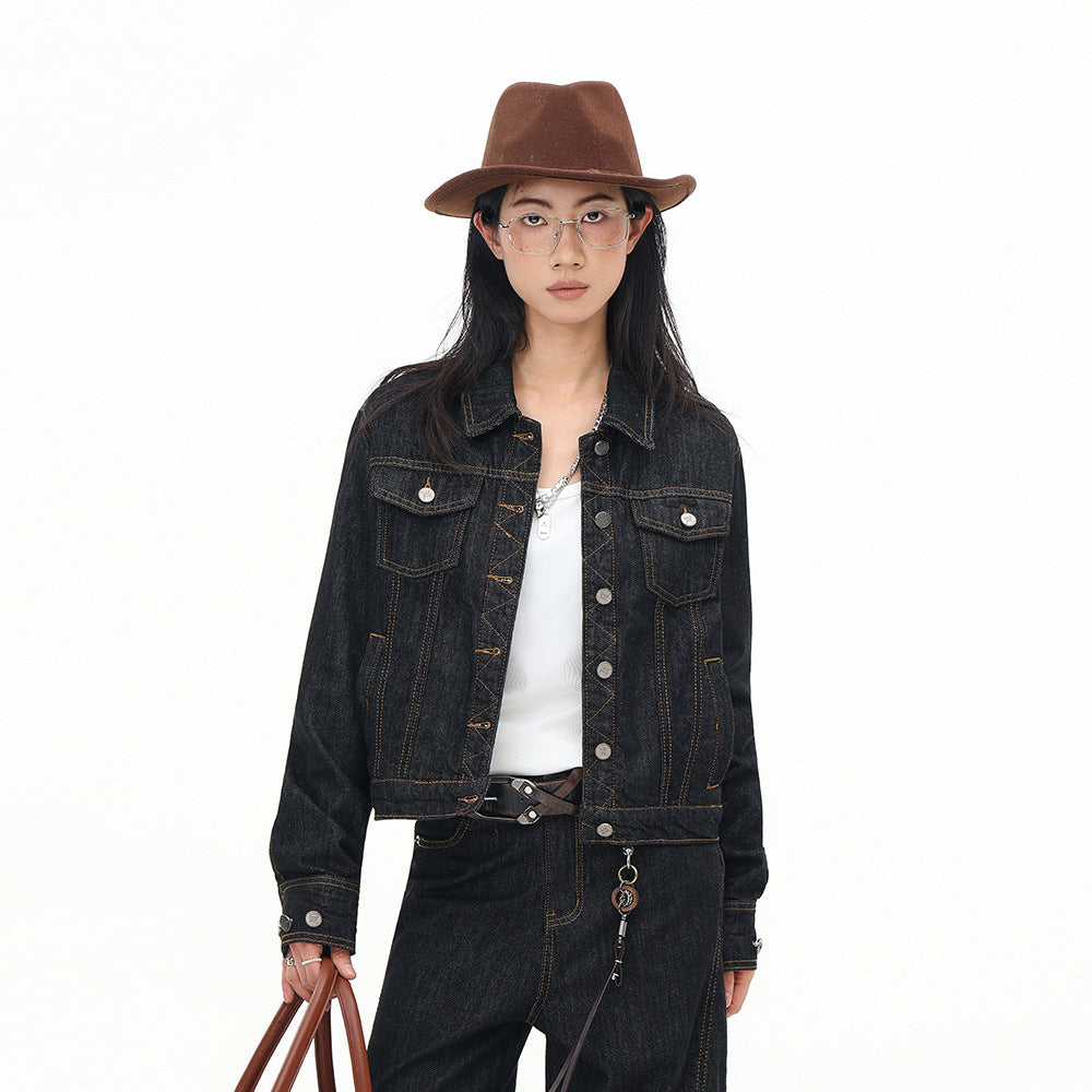 KANIENE NoirStitch – Fitted Contrast-Stitch Denim Jacket