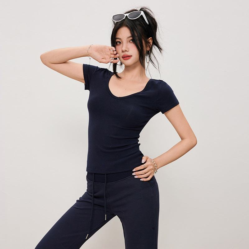 CLASSIC Ribbed V-Neck Tee