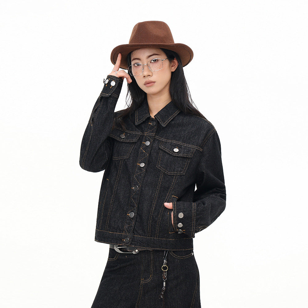KANIENE NoirStitch – Fitted Contrast-Stitch Denim Jacket