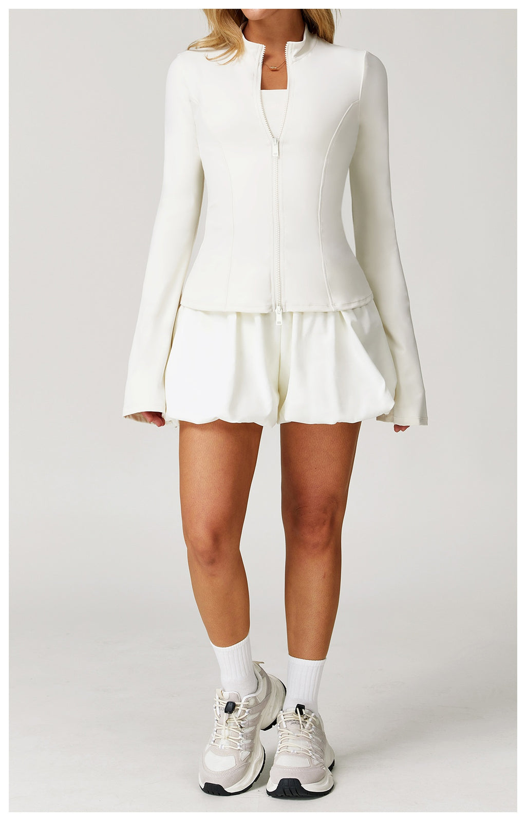 AURA LONGSLEEVE ZIP TOP – Lightweight Performance Shirt