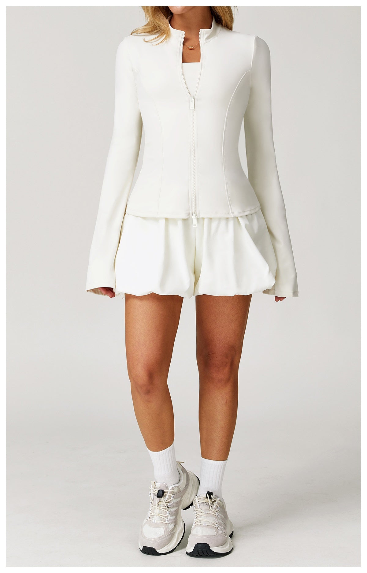 AURA LONGSLEEVE ZIP TOP – Lightweight Performance Shirt